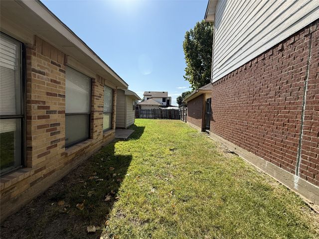 404 Seminary Ridge, Mesquite, TX 75149