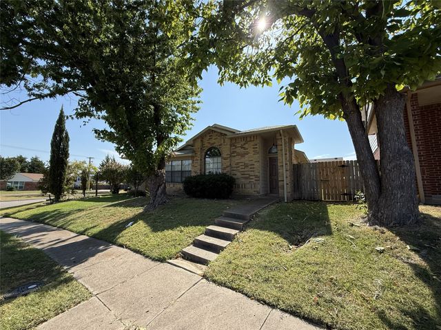 404 Seminary Ridge, Mesquite, TX 75149