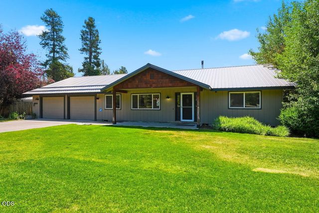 16025 Sunset Lane, La Pine, OR 97739