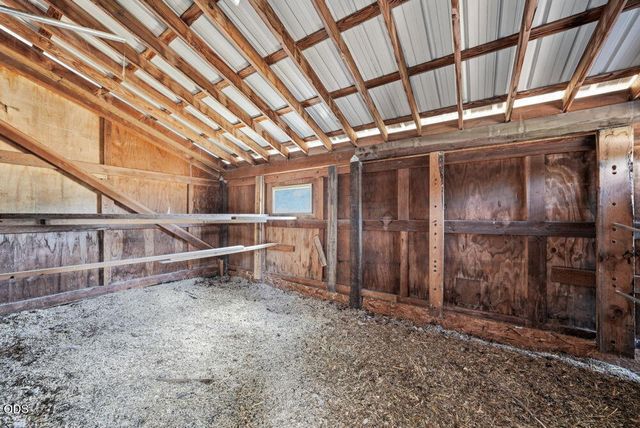 16025 Sunset Lane, La Pine, OR 97739