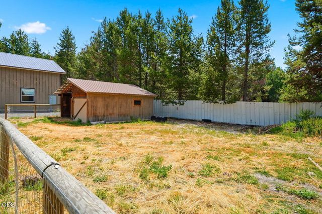 16025 Sunset Lane, La Pine, OR 97739