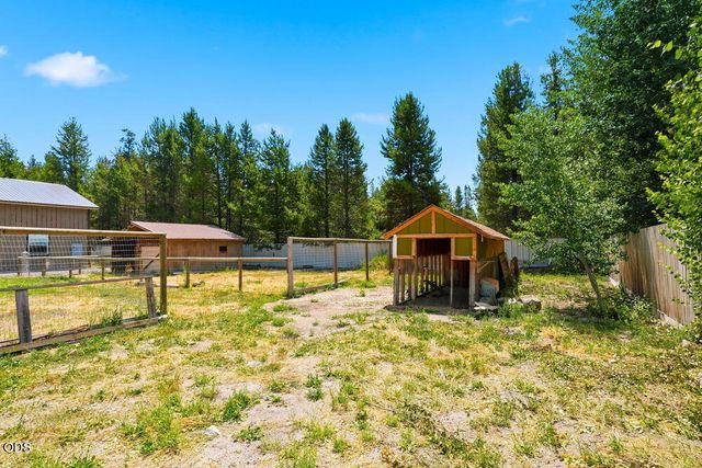 16025 Sunset Lane, La Pine, OR 97739