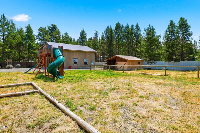 16025 Sunset Lane, La Pine, OR 97739