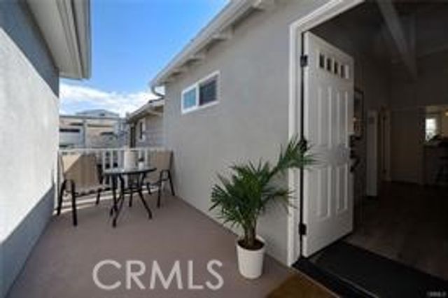 216 Agate Avenue, Newport Beach, CA 92662