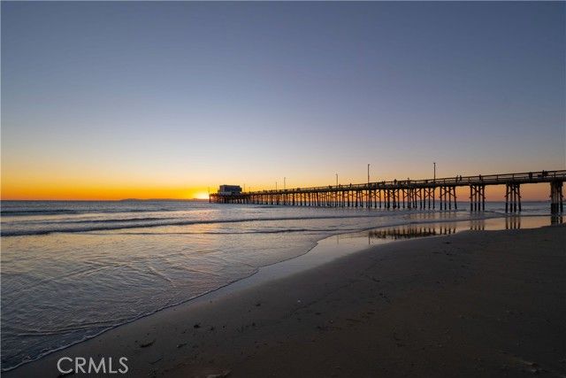 216 Agate Avenue, Newport Beach, CA 92662