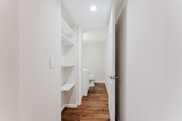 8143 CRYSTAL CREEK CT, Springfield, VA 22153