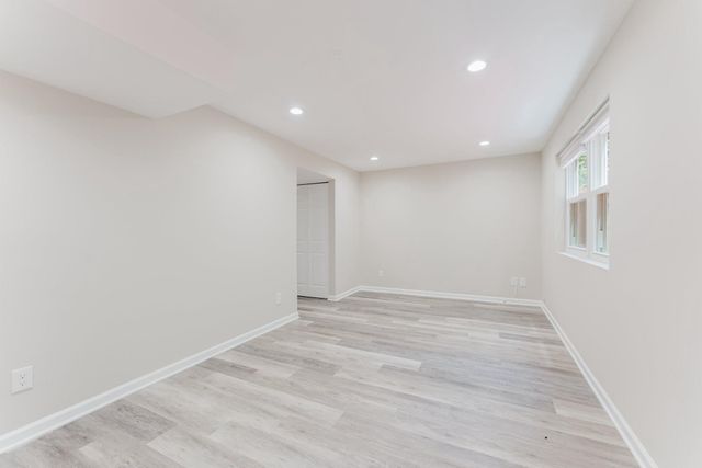 8143 CRYSTAL CREEK CT, Springfield, VA 22153