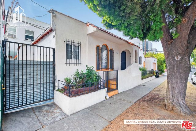 5766 Venice Boulevard, Los Angeles, CA 90019
