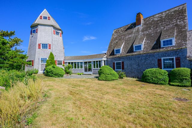 5 Strandway, West Harwich, MA 02671
