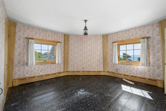 5 Strandway, West Harwich, MA 02671