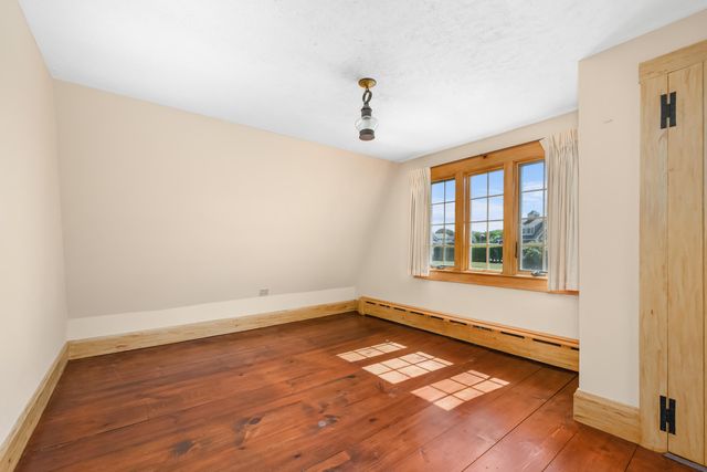5 Strandway, West Harwich, MA 02671