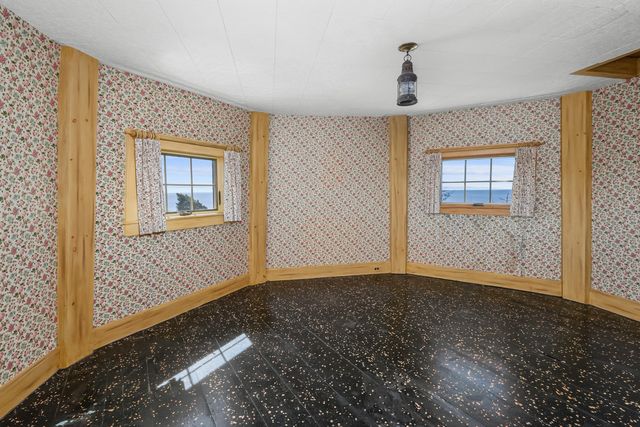 5 Strandway, West Harwich, MA 02671