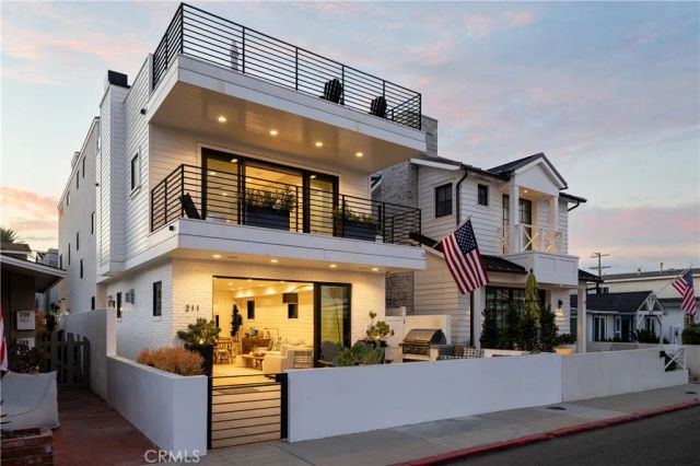 211 35th, Newport Beach, CA 92663