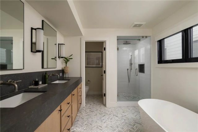 211 35th, Newport Beach, CA 92663