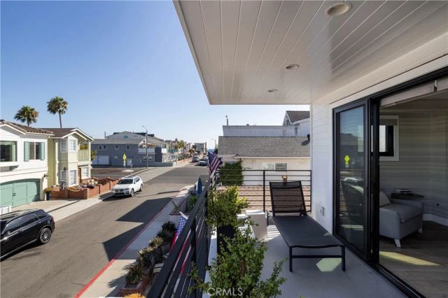 211 35th, Newport Beach, CA 92663