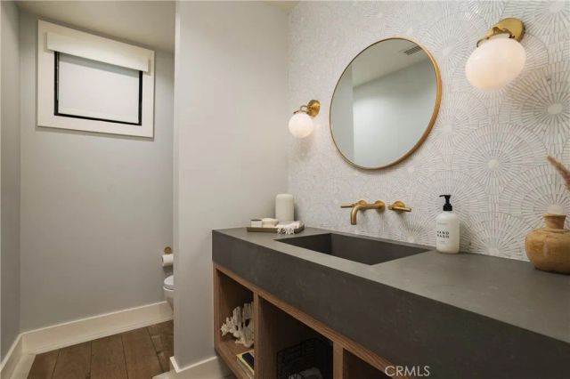 211 35th, Newport Beach, CA 92663