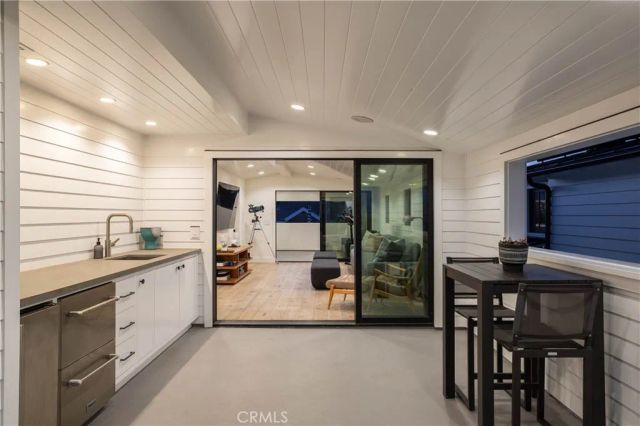 211 35th, Newport Beach, CA 92663