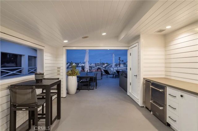 211 35th, Newport Beach, CA 92663