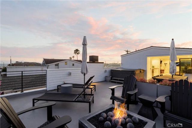 211 35th, Newport Beach, CA 92663