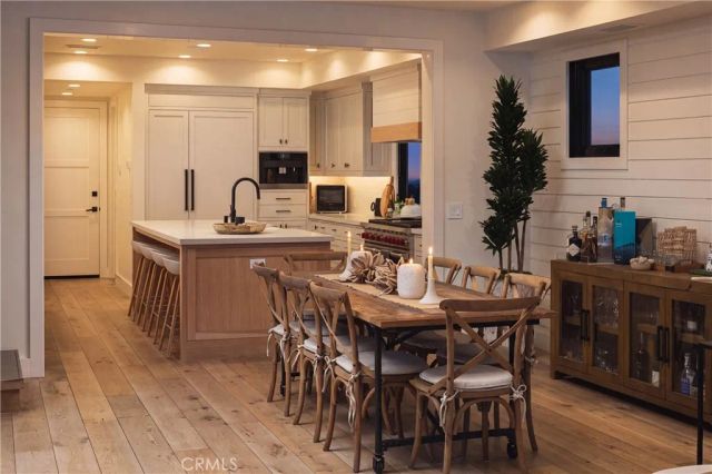 211 35th, Newport Beach, CA 92663