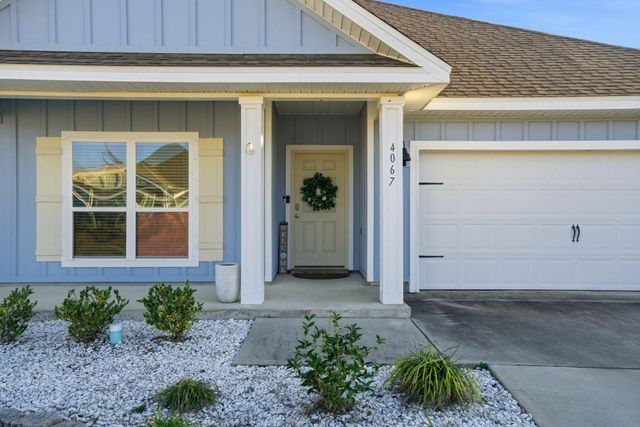 4067 Blaney Lane, Pace, FL 32571