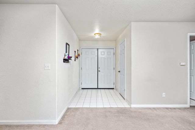 1637 Fantasy Ct, Modesto, CA 95351