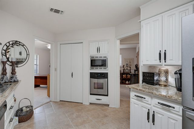 1903 Moody Court, Arlington, TX 76012