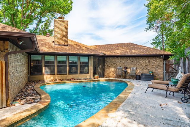1903 Moody Court, Arlington, TX 76012