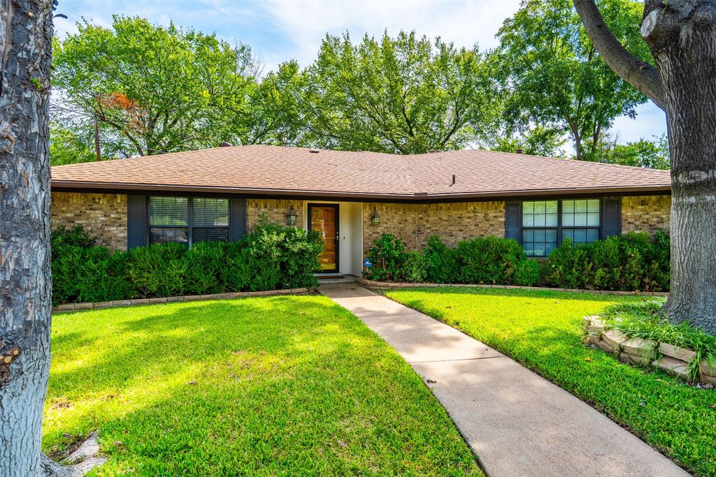 1903 Moody Court, Arlington, TX 76012 — photo 4