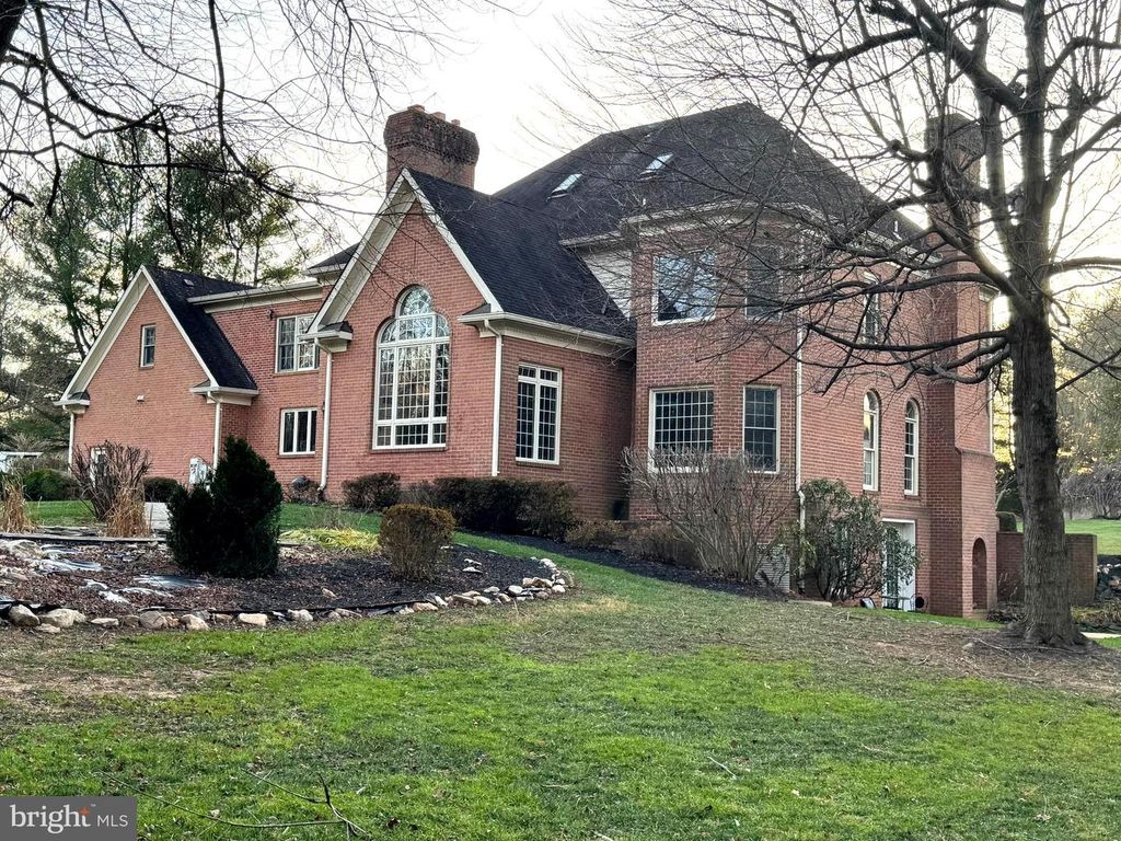 Image 11 of property listing at 9409 ELIZABETH CT, Fulton, MD 20759