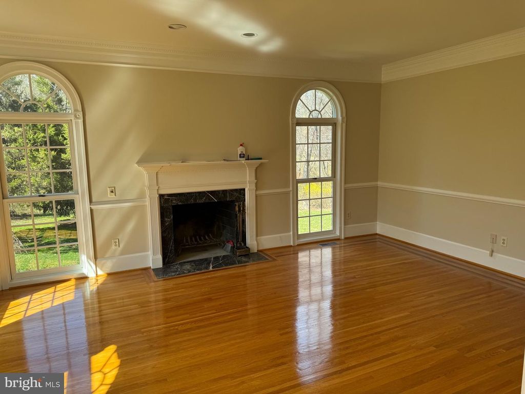 Image 32 of property listing at 9409 ELIZABETH CT, Fulton, MD 20759