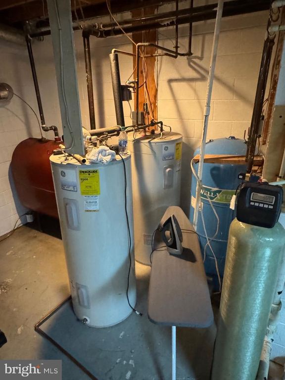 Image 39 of property listing at 9409 ELIZABETH CT, Fulton, MD 20759