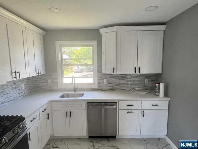 33-35 Obal Avenue, Elmwood Park, NJ 07407