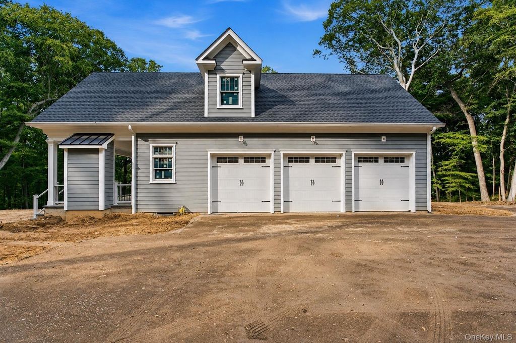 550 Moriches Road, Head Of The Harbor, NY 11780 — photo 5
