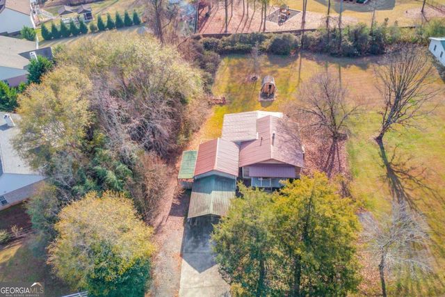 6088 Wade Orr Road, Flowery Branch, GA 30542