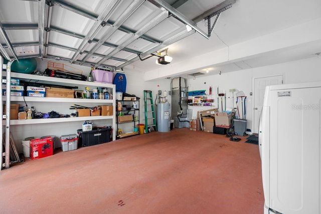 328 BAYVIEW DRIVE NE, St Petersburg, FL 33704