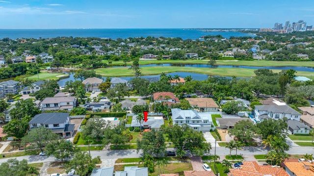 328 BAYVIEW DRIVE NE, St Petersburg, FL 33704
