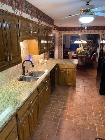 352 CR 3120, Quitman, TX 75783