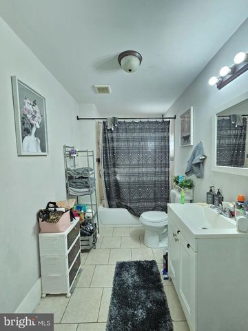 5410 WAYNE AVE, Philadelphia, PA 19144