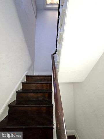 5410 WAYNE AVE, Philadelphia, PA 19144