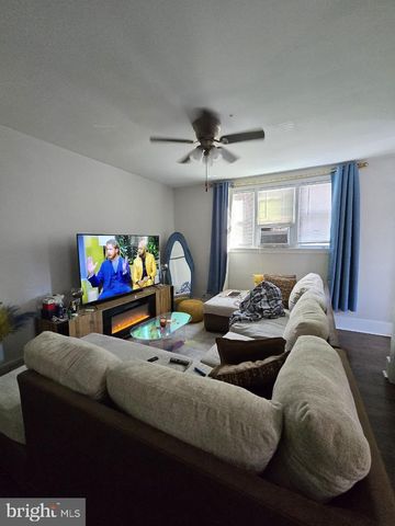 5410 WAYNE AVE, Philadelphia, PA 19144