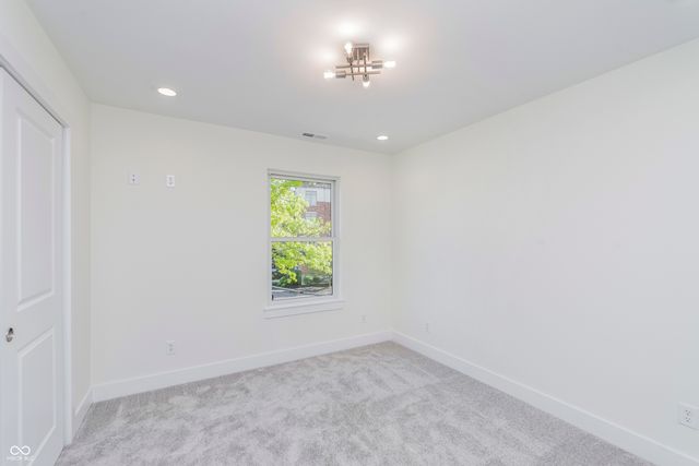 5866 Harbour Town Drive, Noblesville, IN 46062