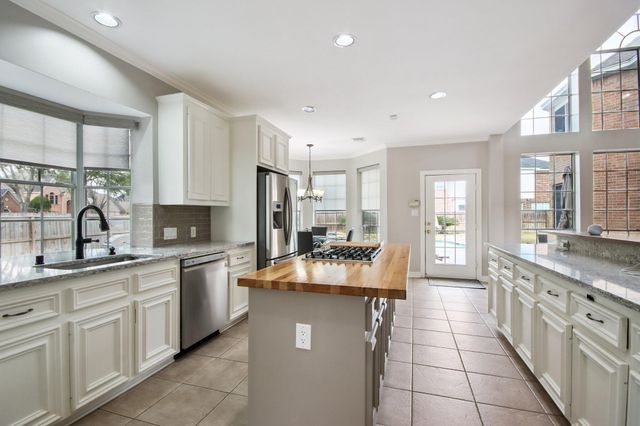 4218 Lakecrest Drive, Missouri City, TX 77459