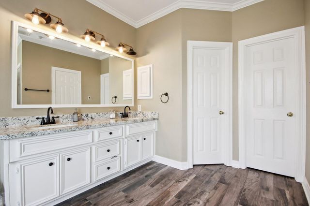 4218 Lakecrest Drive, Missouri City, TX 77459