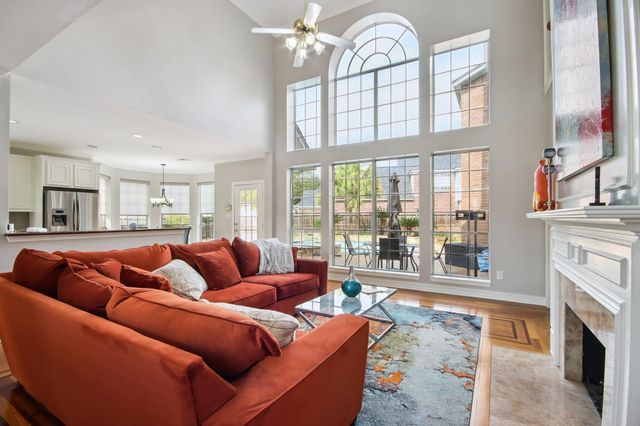 4218 Lakecrest Drive, Missouri City, TX 77459