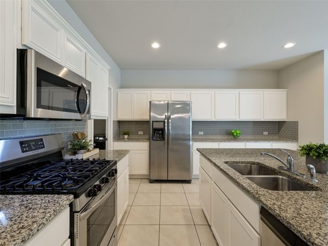 7400 Branrust DR, Austin, TX 78744