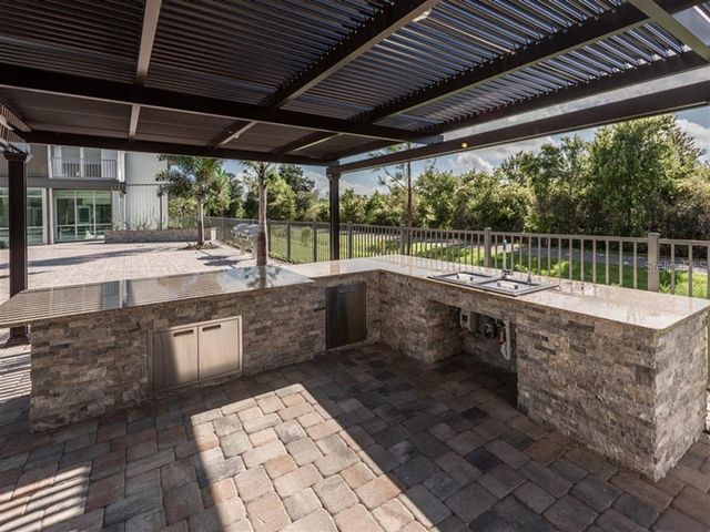 1185 S PINELLAS AVENUE A1, Tarpon Springs, FL 34689