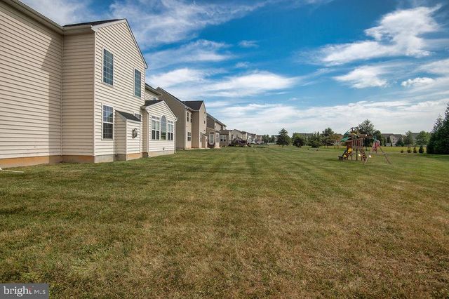 200 W TESTAVERDE RD, Newark, DE 19702
