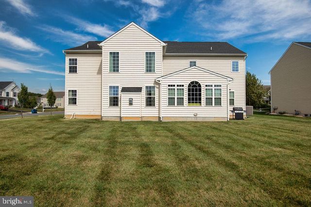 200 W TESTAVERDE RD, Newark, DE 19702