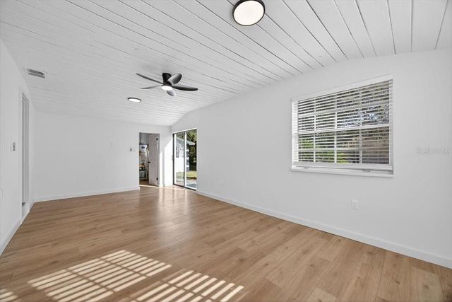 45806 LAKE STREET, Paisley, FL 32767